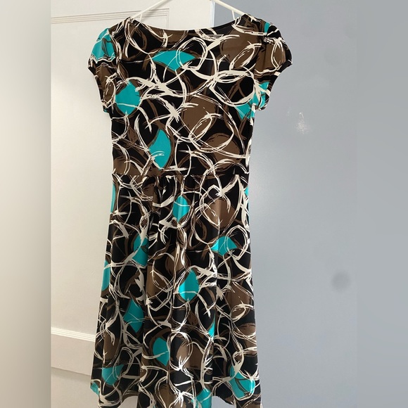 IZ Dress Size Small - Picture 2 of 5